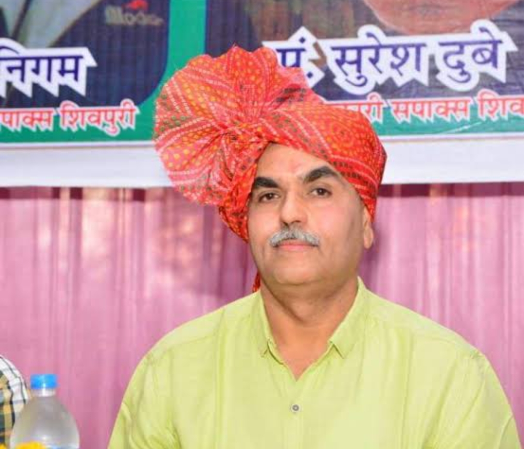 ब्रेकिंग न्यूज़ *शहडोल संभाग के कमिश्नर राजीव शर्मा ने दिया इस्तीफा,विधानसभा चुनाव में उतरने की अटकलें हुई तेज़, गृह ग्राम भिंड से लड़ सकते हैं।